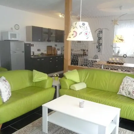 Feriehus Two-bedroom Holiday In Dranske I *